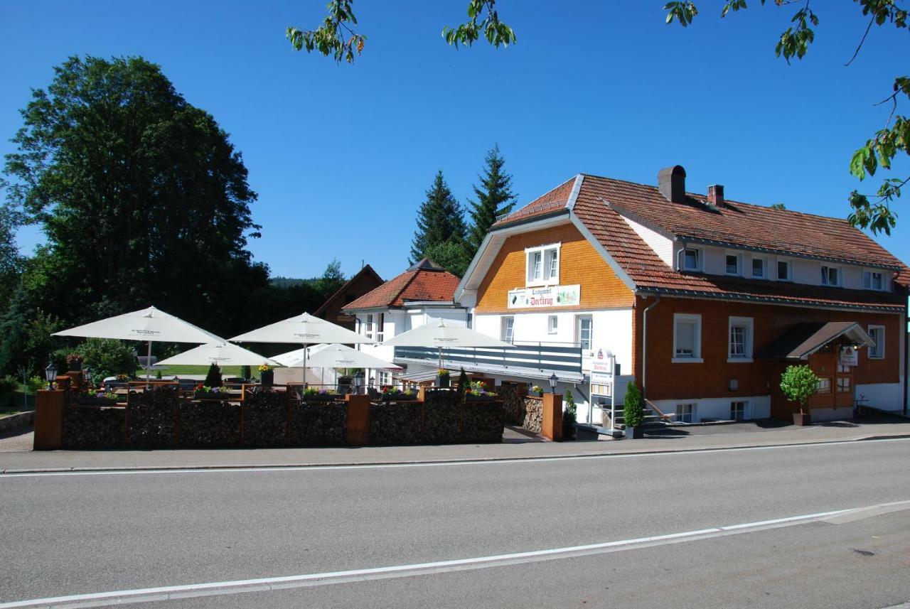 Landgasthof Zum Dorfkrug Häusern Extérieur photo