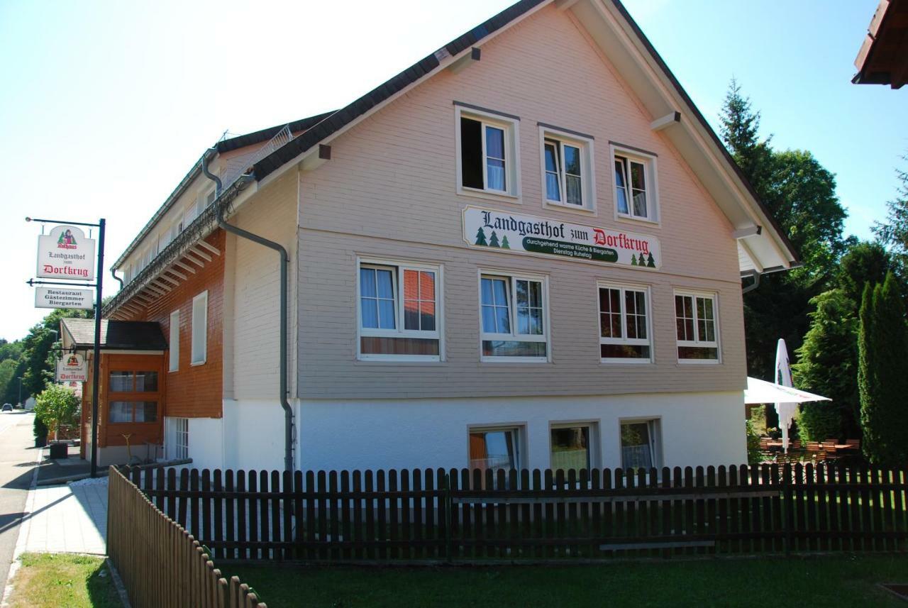 Landgasthof Zum Dorfkrug Häusern Extérieur photo